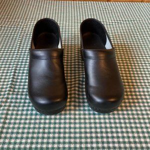 Dansko Men's Professional Clog, Size 44, 10.5/11